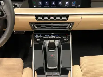 911 Carrera 4S