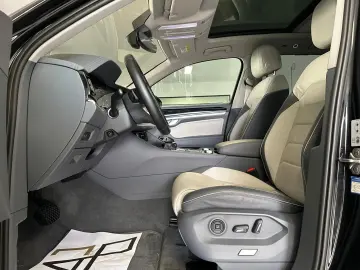 Touareg eHybrid ELEGANCE*LUFT*CAM*PANO*AHK*LED*
