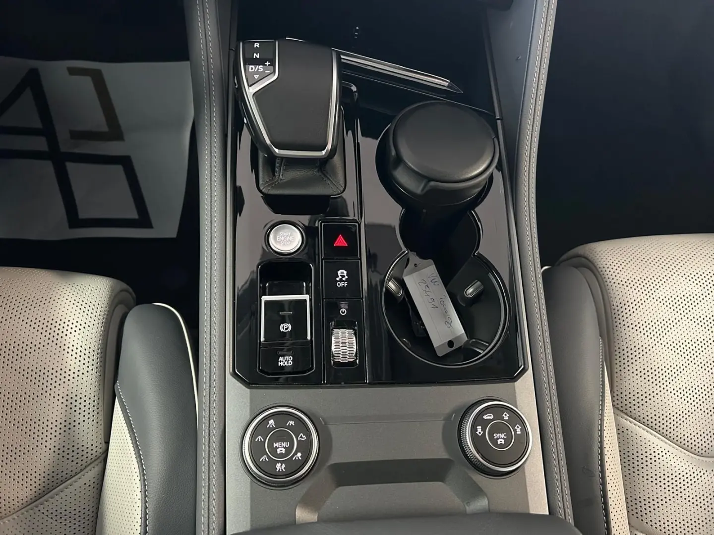 Touareg eHybrid ELEGANCE*LUFT*CAM*PANO*AHK*LED*