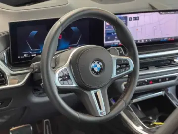 X5 M60 i xDrive M Sportpaket Pro H&K+Pano+SHZ