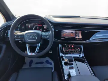 SQ7 competition plus TFSI 373(507) kW(PS) tiptro