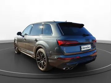 SQ7 competition plus TFSI 373(507) kW(PS) tiptro