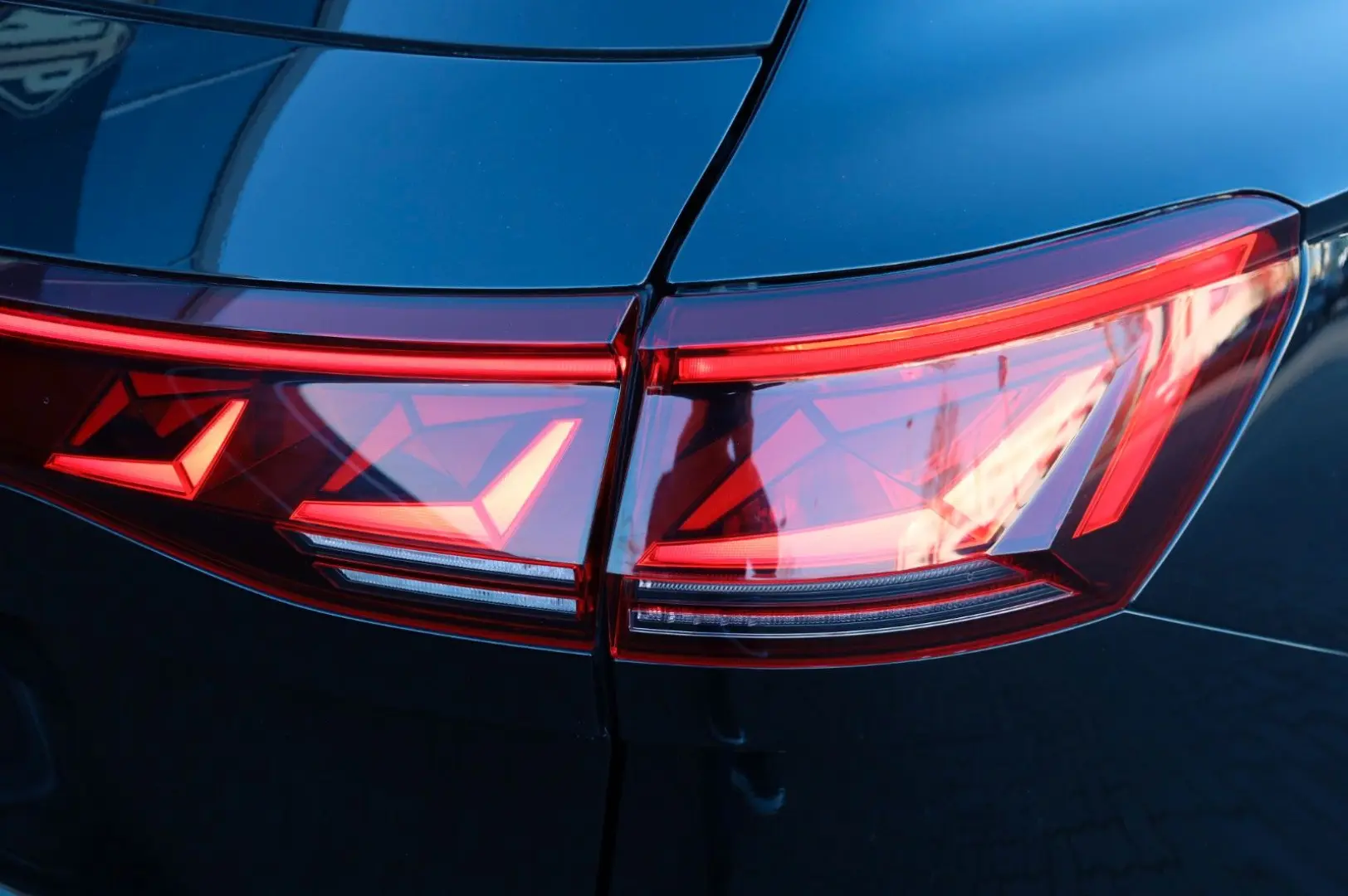 Touareg 3.0 TDI 210 kW 4Motion Exlusive Head Up