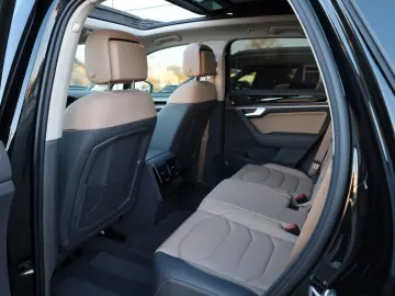 Touareg 3.0 TDI 210 kW 4Motion Exlusive Head Up