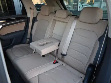 Touareg 3.0 TDI 210 kW 4Motion Exlusive Head Up