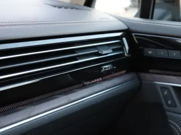 Touareg 3.0 TDI 210 kW 4Motion Exlusive Head Up