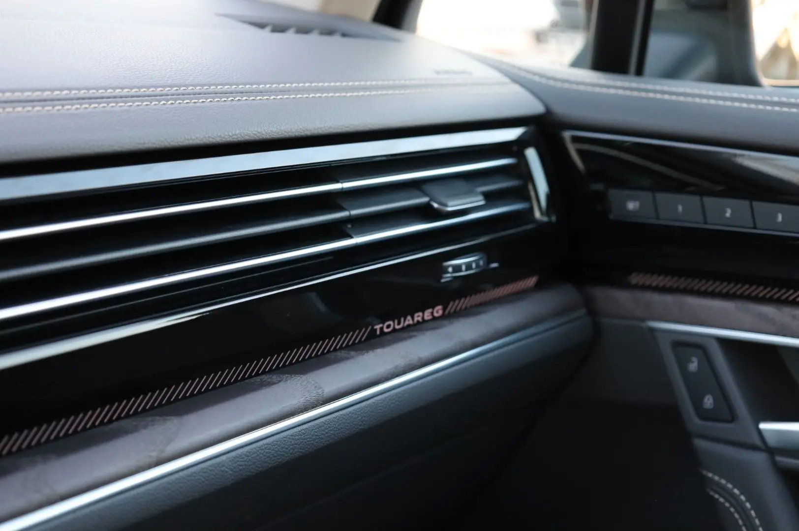 Touareg 3.0 TDI 210 kW 4Motion Exlusive Head Up
