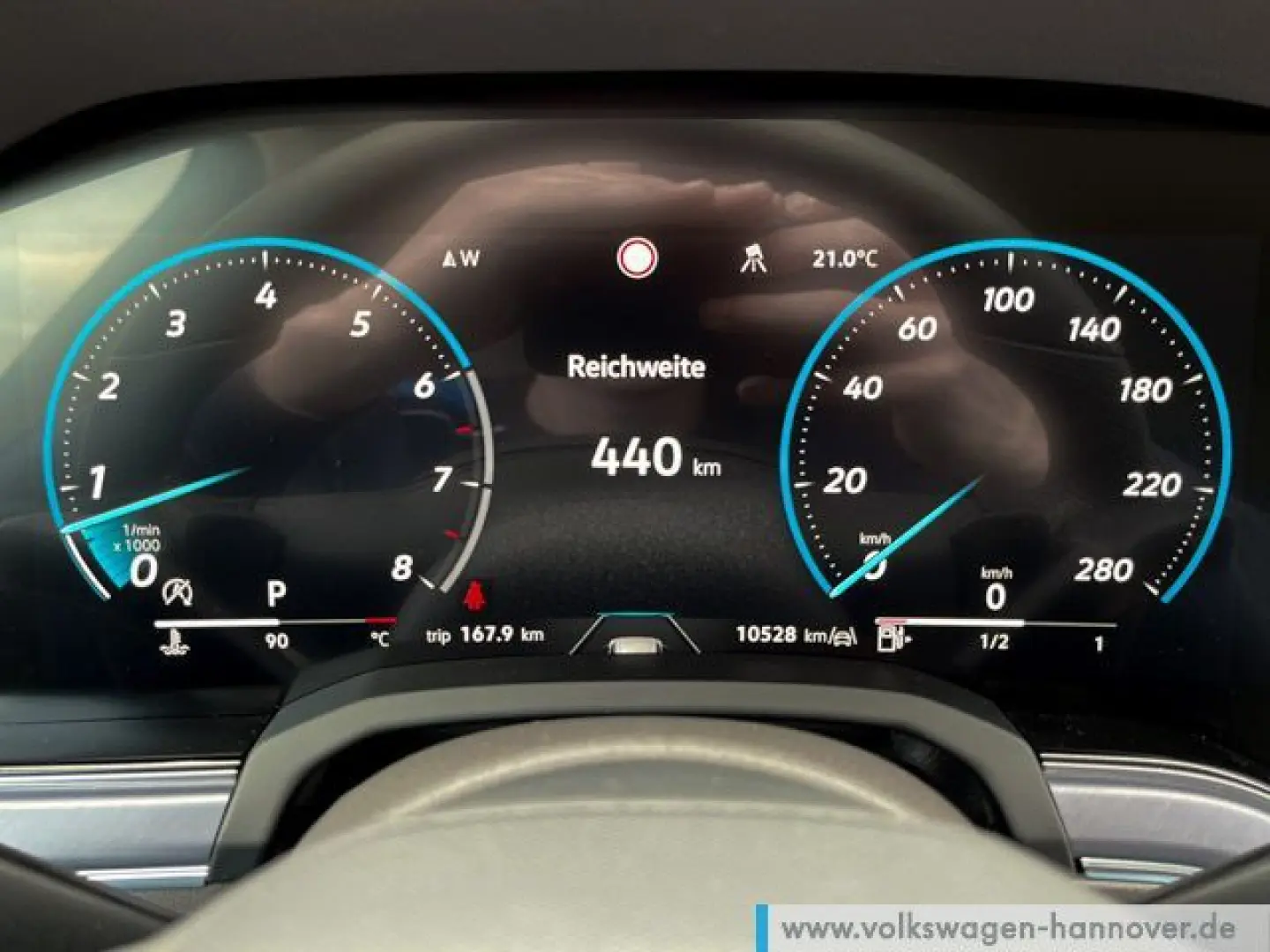 Touareg 3.0 TSI 4M R-Line Navi AHK Sthzg 22LM Me