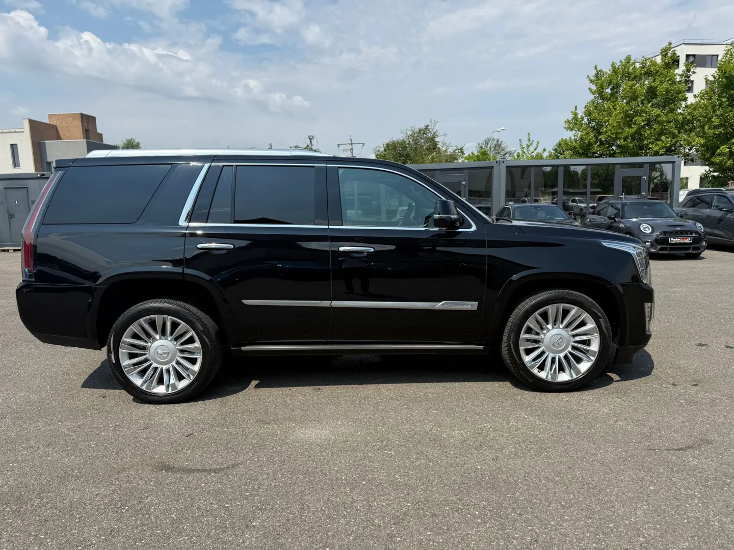 Cadillac Escalade 6.2 V8 AWD AT Platinum