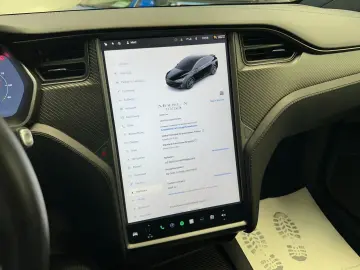 Model X 100D Dual Navi*Leder*LED*6-Sitzer