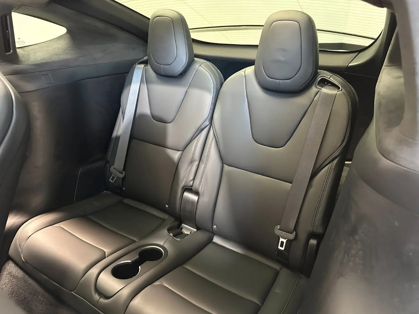 Model X 100D Dual Navi*Leder*LED*6-Sitzer