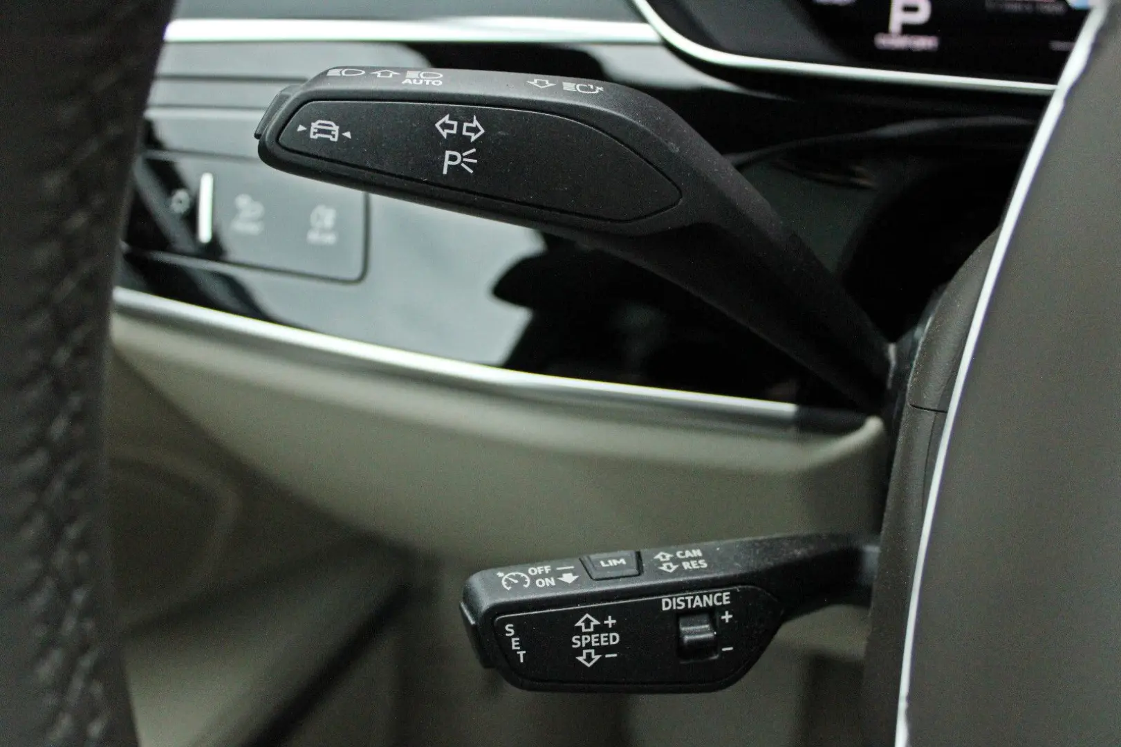 A8 50TDI qu PANO OLED MATRIX B&O BLACK 21