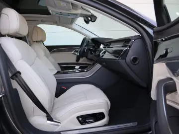 A8L 60 TFSI e lang BLACK-PAKET/5-Si./LEDER BEIGE