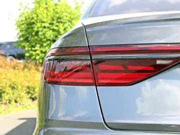 A8 Lang 50TDI S LINE BLACK HUD PANO DIG-MATRIX
