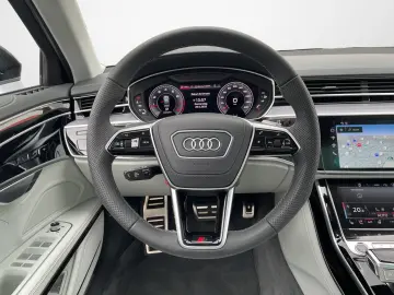 A8 60 TFSI Lang tiptronic quattro  HeadUp Panoda