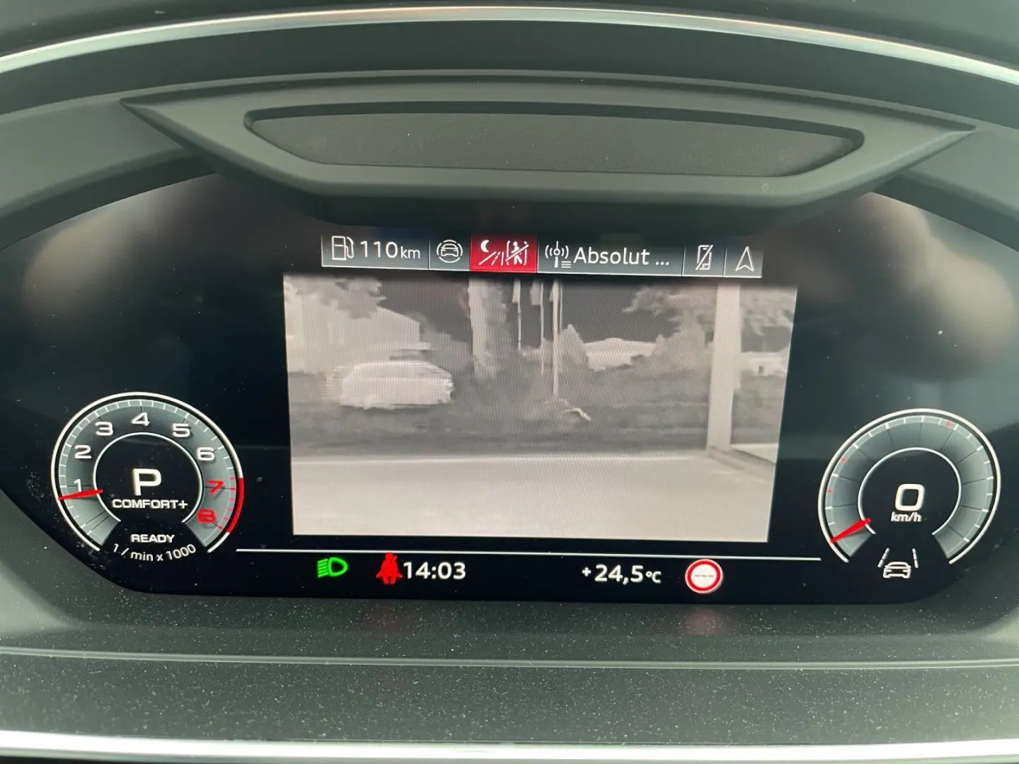 A8 60 TFSI Lang tiptronic quattro  HeadUp Panoda