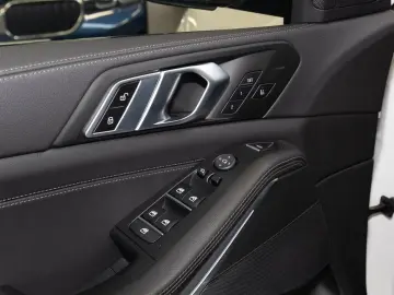 X5 xDrive30d M Sportpaket Head-Up HiFi DAB WLAN