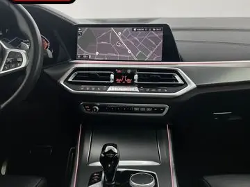 X5 xDrive30d M SPORT PANO+LASER+AHK+STANDHZG+HUD