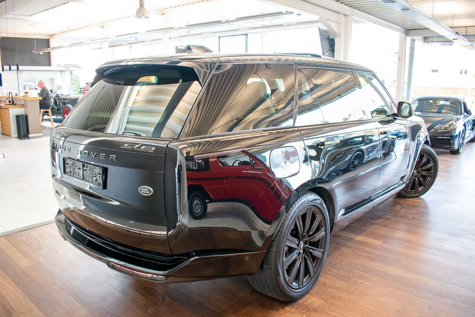 Range Rover L P440E HSE LWB, MERIDIAN, PANO, FRI