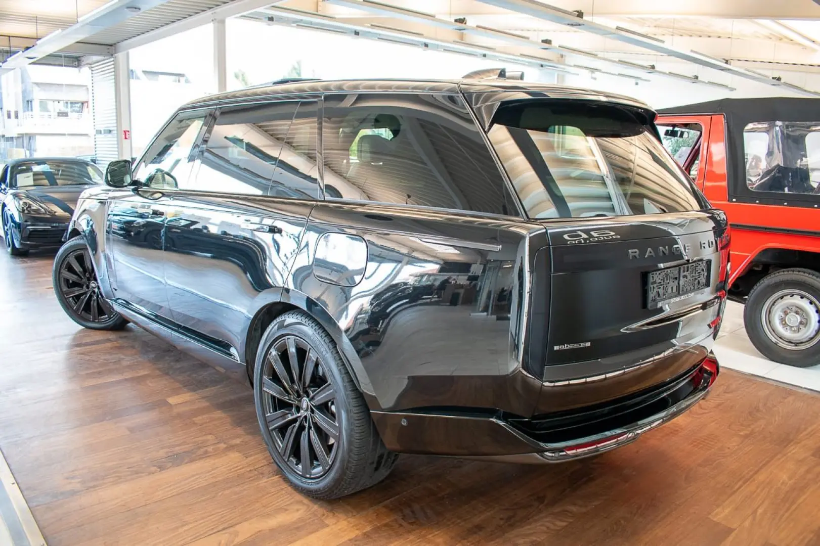 Range Rover L P440E HSE LWB, MERIDIAN, PANO, FRI