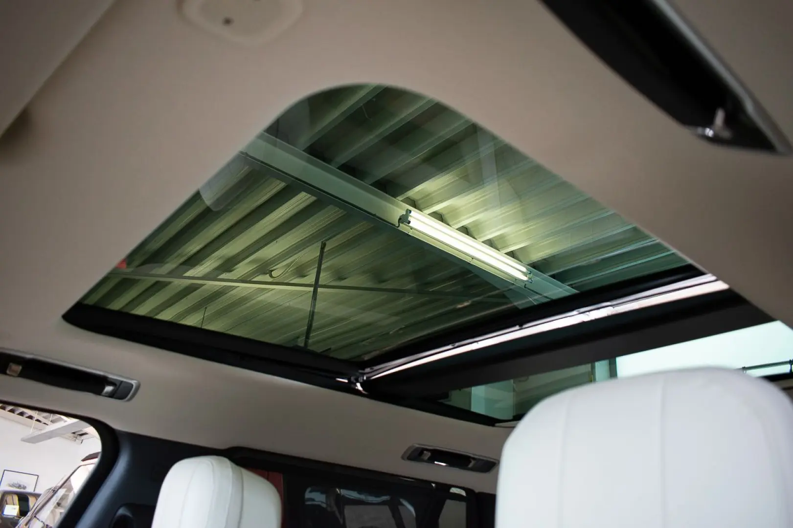 Range Rover L P440E HSE LWB, MERIDIAN, PANO, FRI