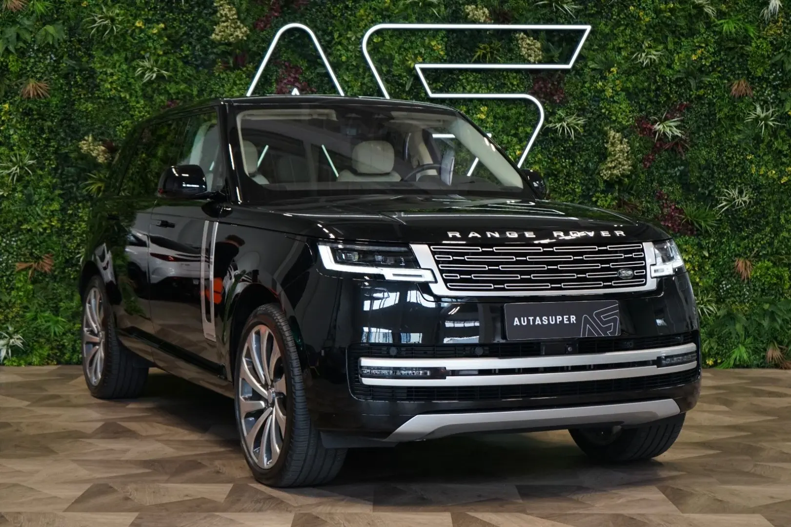Range Rover D350*LWB*AUTOBIO*TOW*118.678€ NETTO