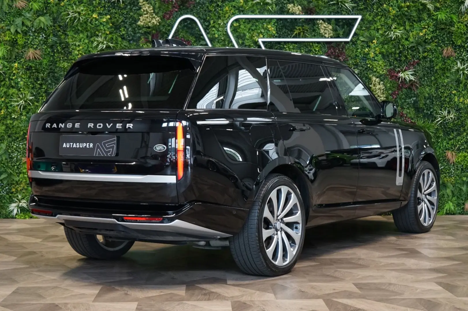 Range Rover D350*LWB*AUTOBIO*TOW*118.678€ NETTO