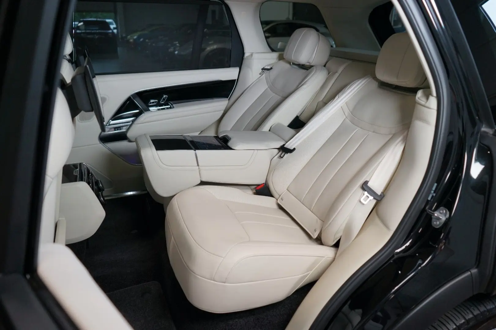 Range Rover D350*LWB*AUTOBIO*TOW*118.678€ NETTO