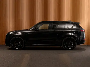 Range Rover Sport D300 Dynamic HSE 23