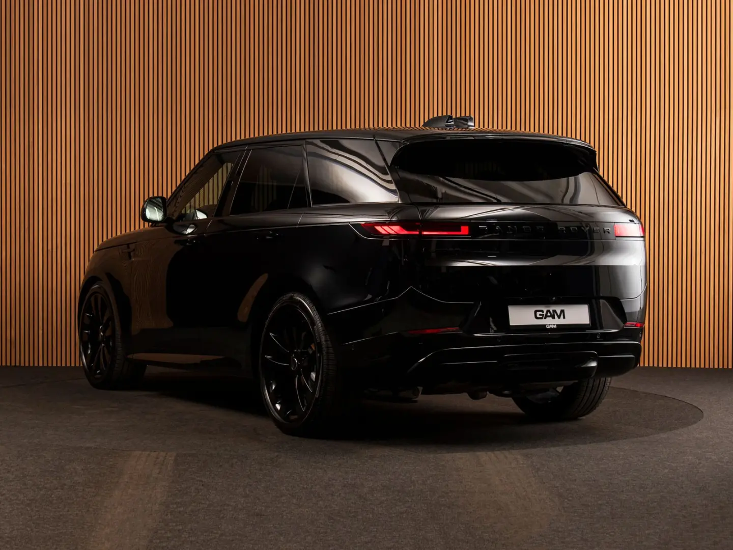 Range Rover Sport D300 Dynamic HSE 23