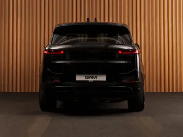 Range Rover Sport D300 Dynamic HSE 23