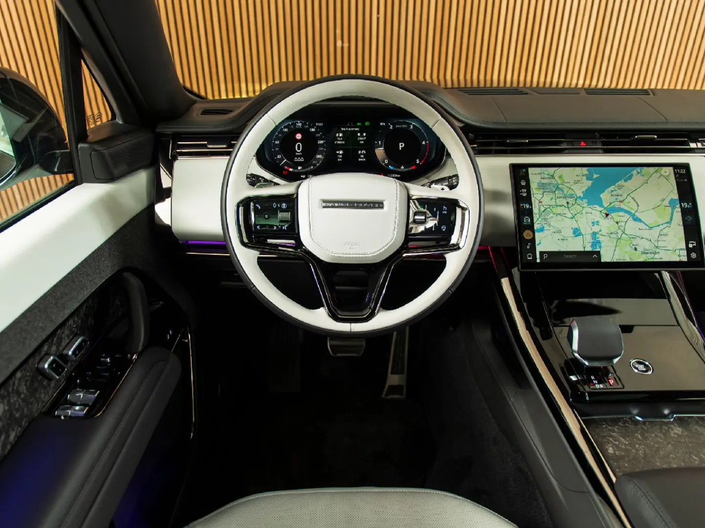 Range Rover Sport D300 Dynamic HSE 23