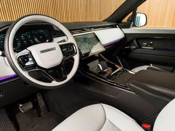 Range Rover Sport D300 Dynamic HSE 23