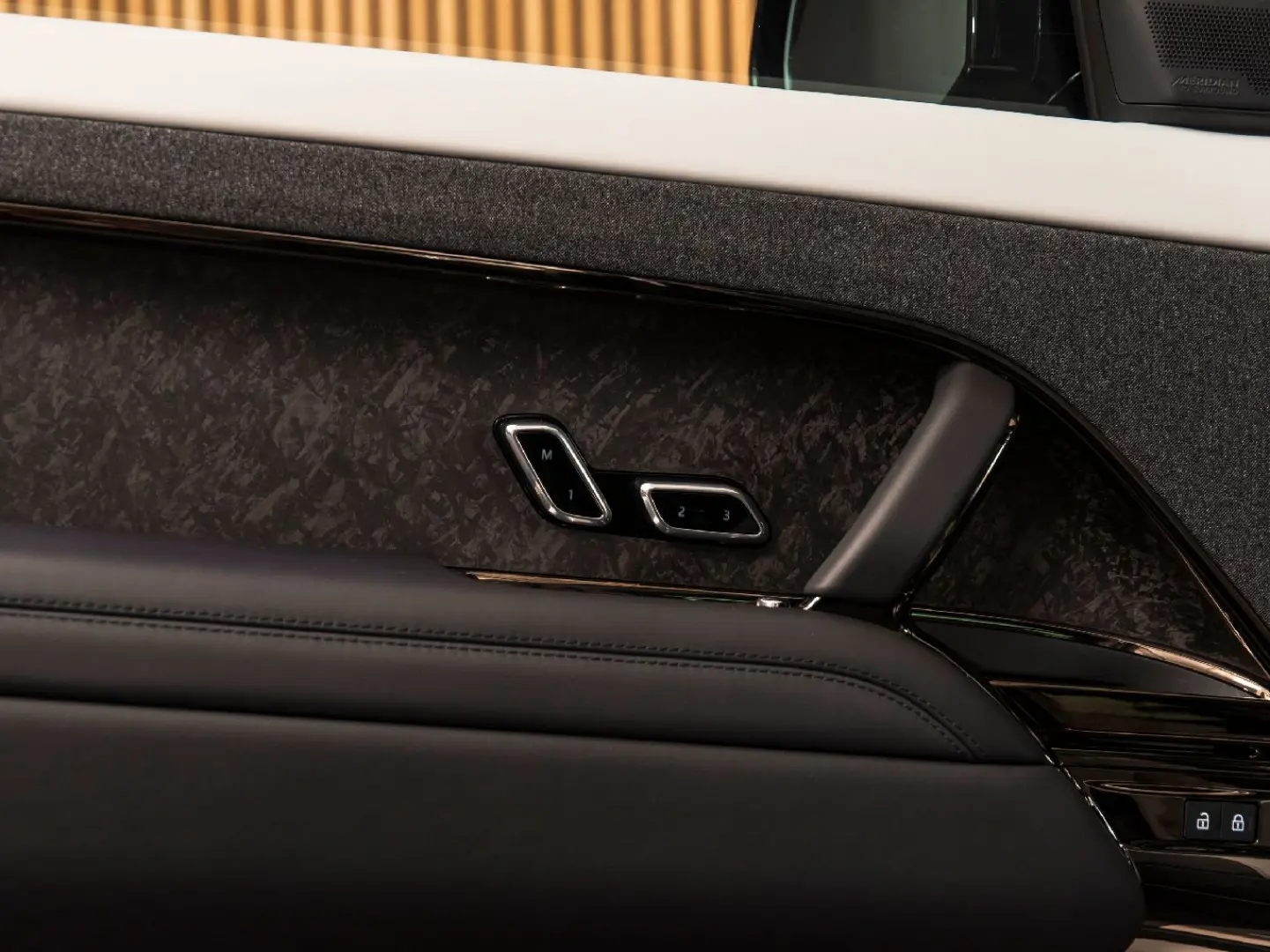 Range Rover Sport D300 Dynamic HSE 23