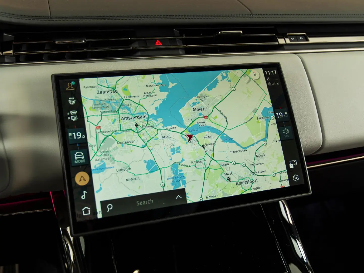 Range Rover Sport D300 Dynamic HSE 23