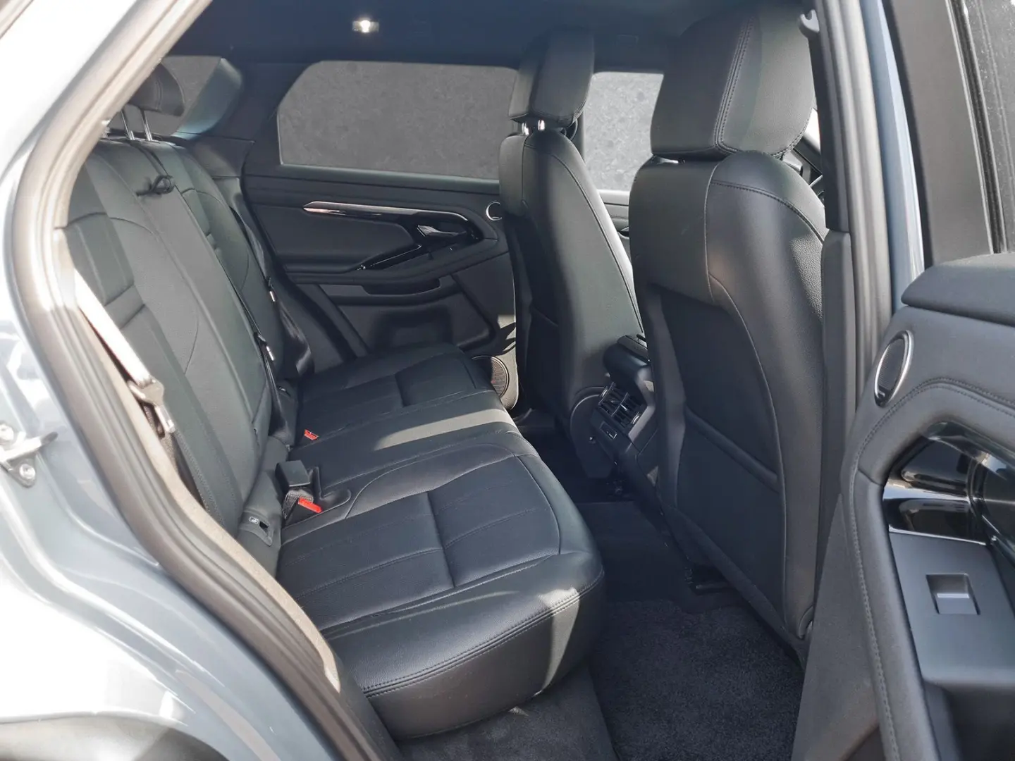 Range Rover Evoque Plug-in-Hybrid P300e R-Dynami