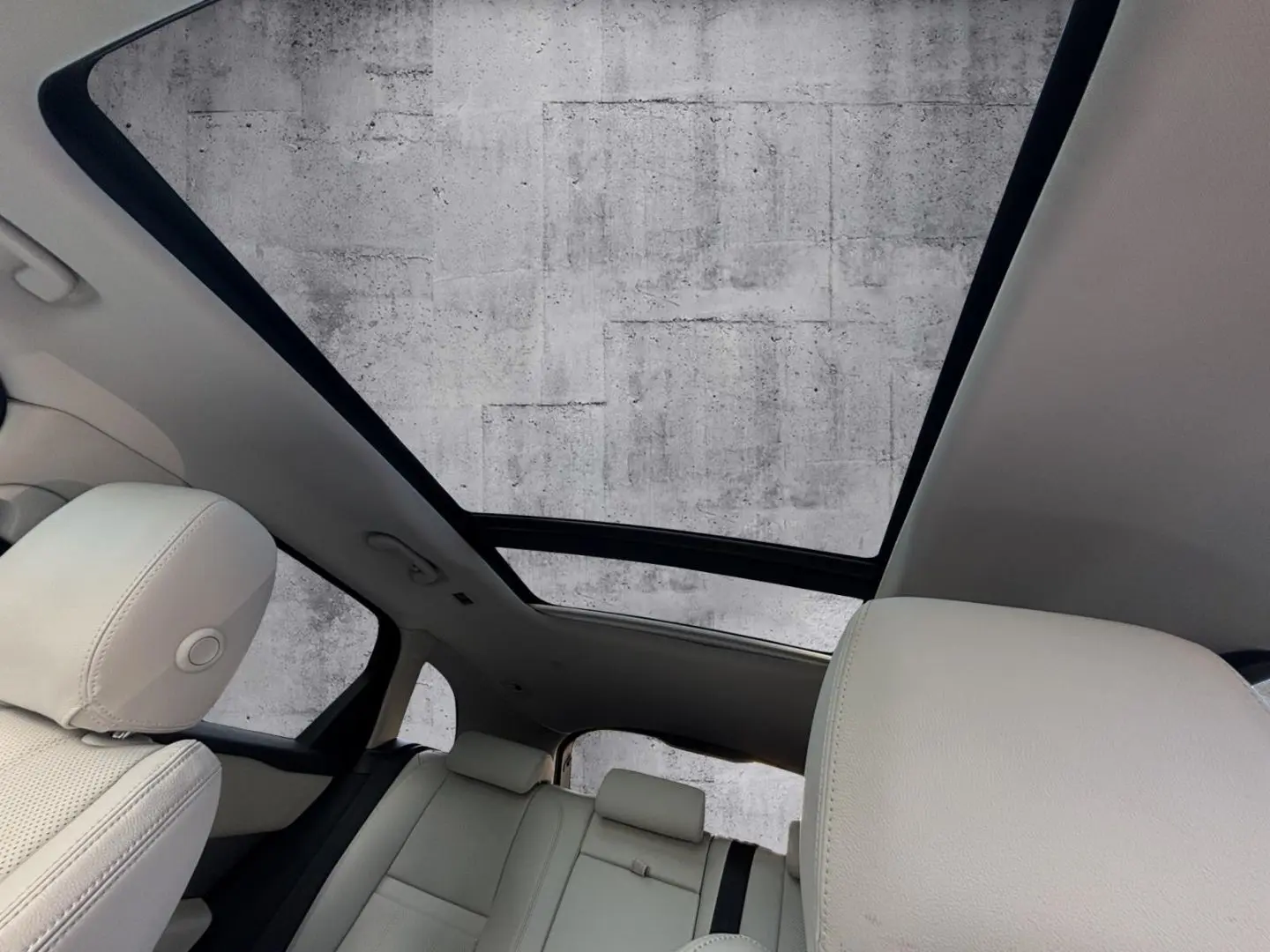 Range Rover Velar D300 R-Dynamic SE Panorama Bla