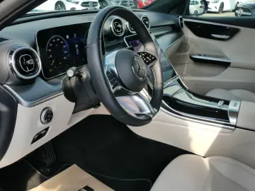 C 180 Avantgarde +R-Kamera+Ambiente+MBUX+LED+SHZ
