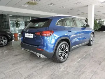 Mercedes-Benz GLA GLA 180 d Automatic Business E