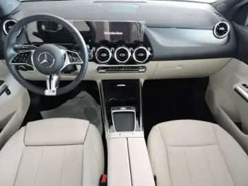 Mercedes-Benz GLA GLA 180 d Automatic Business E