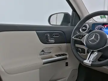 GLA 220 d 4M Progressive*AHK*Burme*Distro*MBeam*