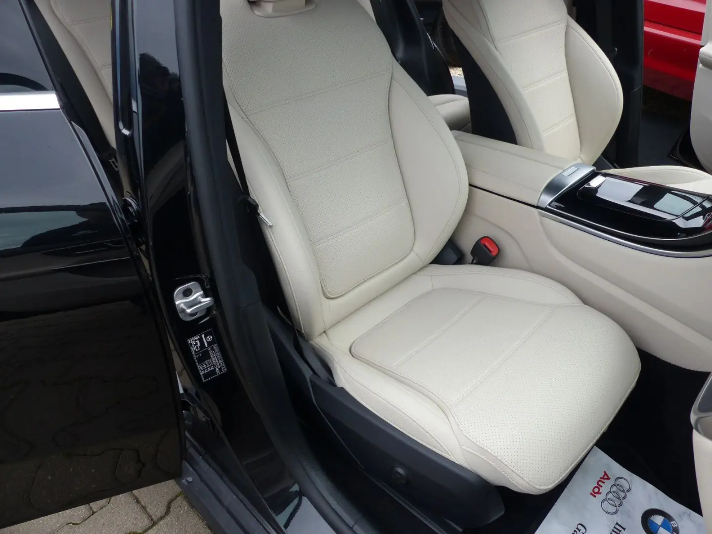 GLC 200 4Matic Edition Avantgarde*NUR 9.782KM*