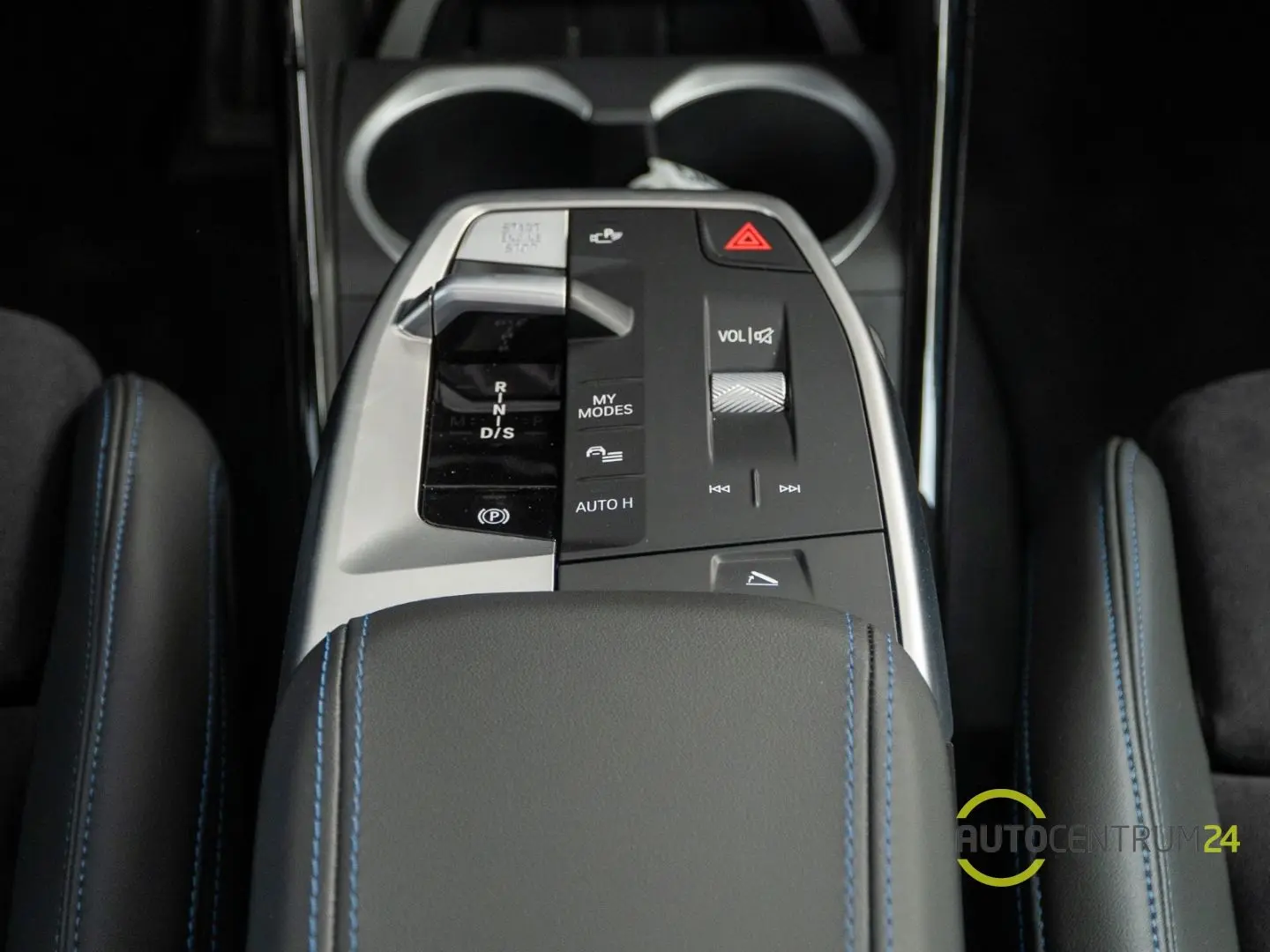 X1 20d M Sport Pano AHK Memo HUD 360°
