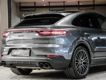 Cayenne Coupé 3.0 E-Hybrid|ACC|GTS-stoel|Chrono|