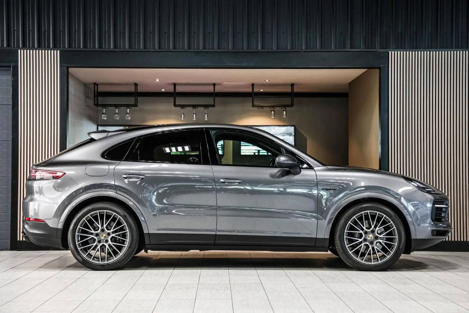 Cayenne Coupé 3.0 E-Hybrid|ACC|GTS-stoel|Chrono|