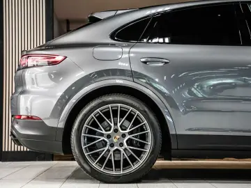 Cayenne Coupé 3.0 E-Hybrid|ACC|GTS-stoel|Chrono|