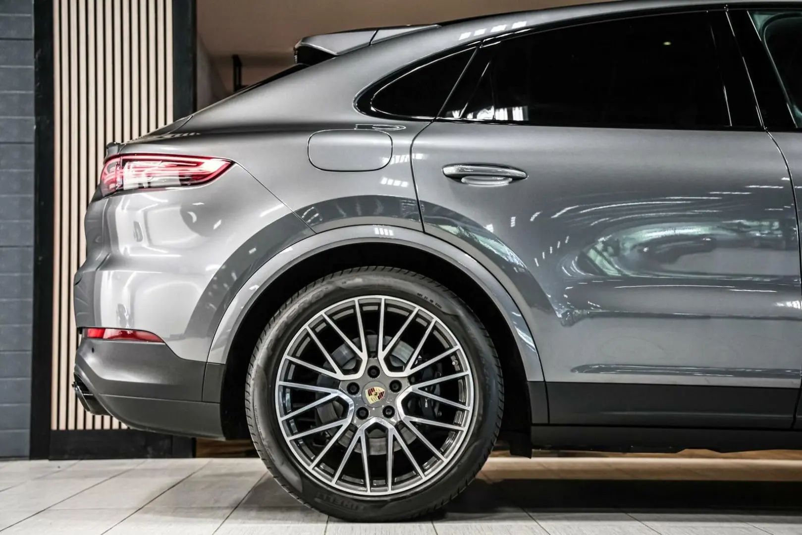 Cayenne Coupé 3.0 E-Hybrid|ACC|GTS-stoel|Chrono|