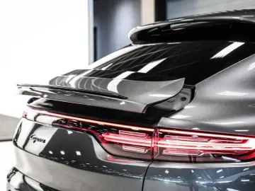 Cayenne Coupé 3.0 E-Hybrid|ACC|GTS-stoel|Chrono|