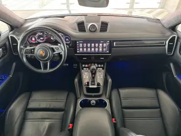 Cayenne Coupe GTS/ Techart 22 Zoll