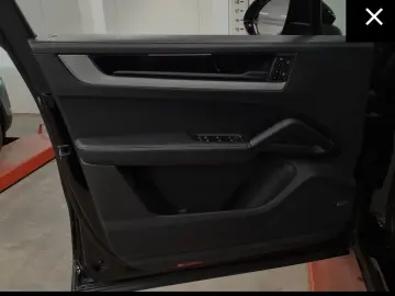 Cayenne Coupe E-Hybrid Mod.2024*BOSE*ACC*Luft*21